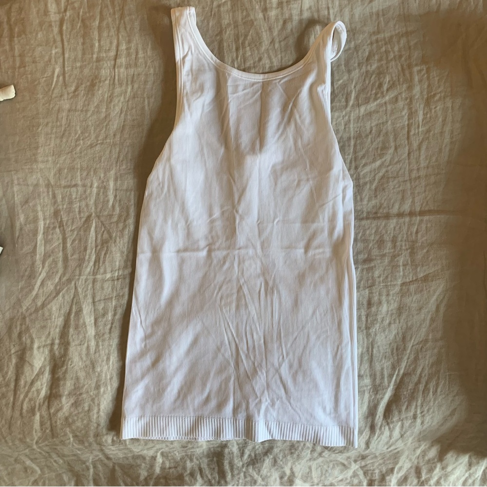Lululemon white tank top!